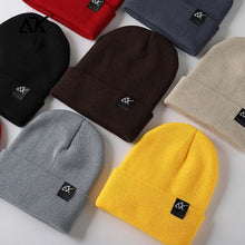 Load image into Gallery viewer, Simple Casual Beanies
